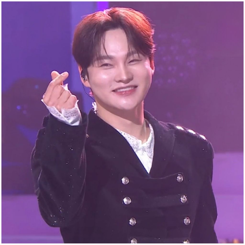 パク・ソジンの最近の活動ショット