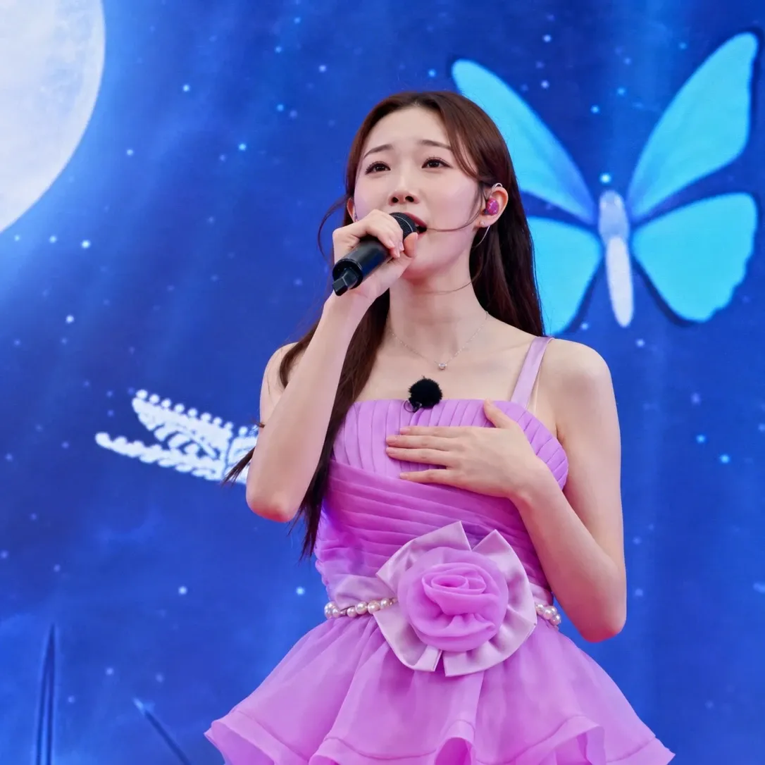 Recent activity shot of Jung Seojoo