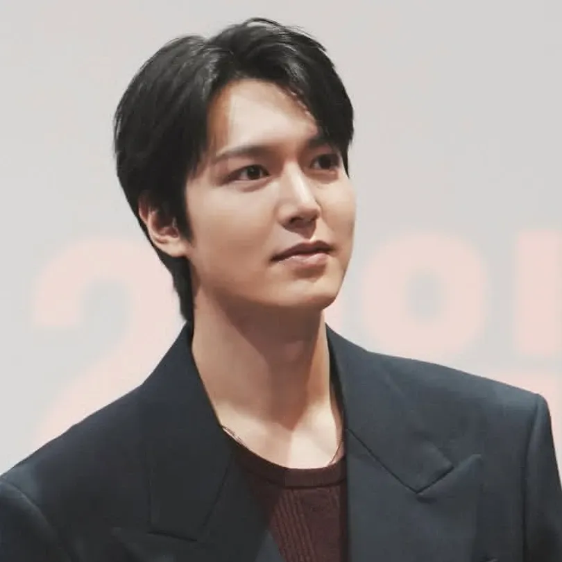 Recent activity shot of Lee Minho