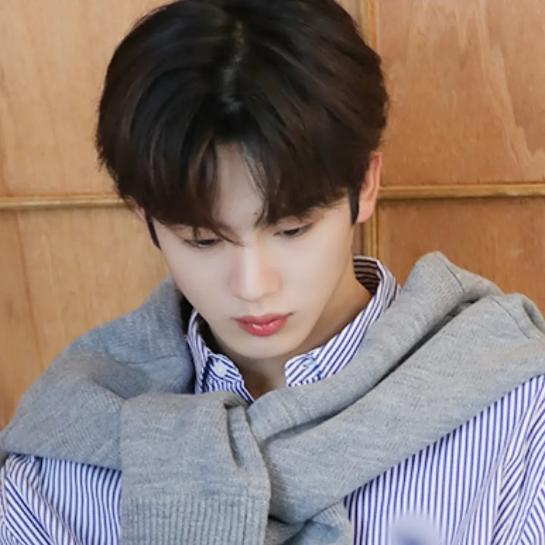Recent activity shot of Kim Yohan