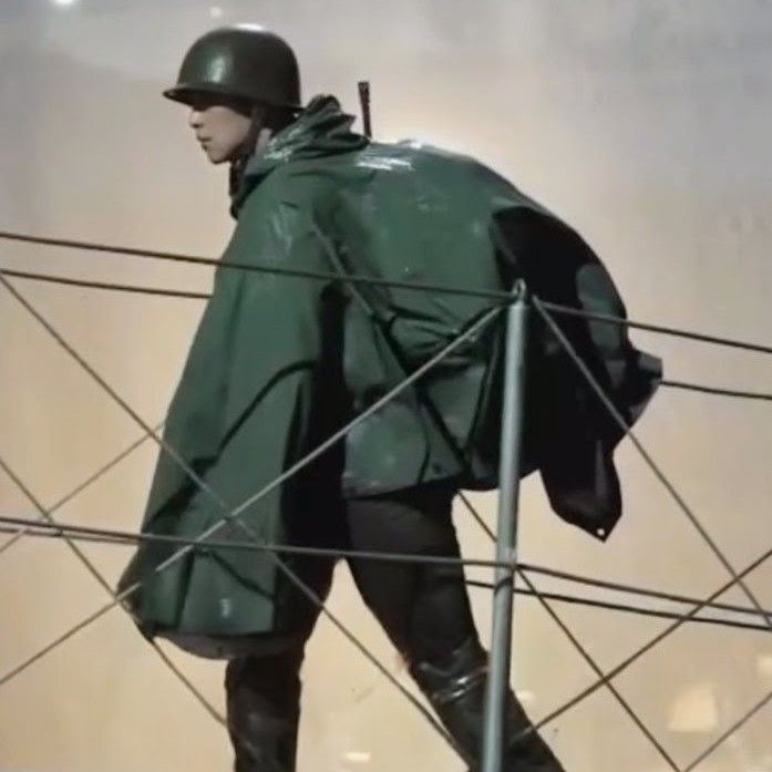 A moment captured by a fan of Woo Dohwan