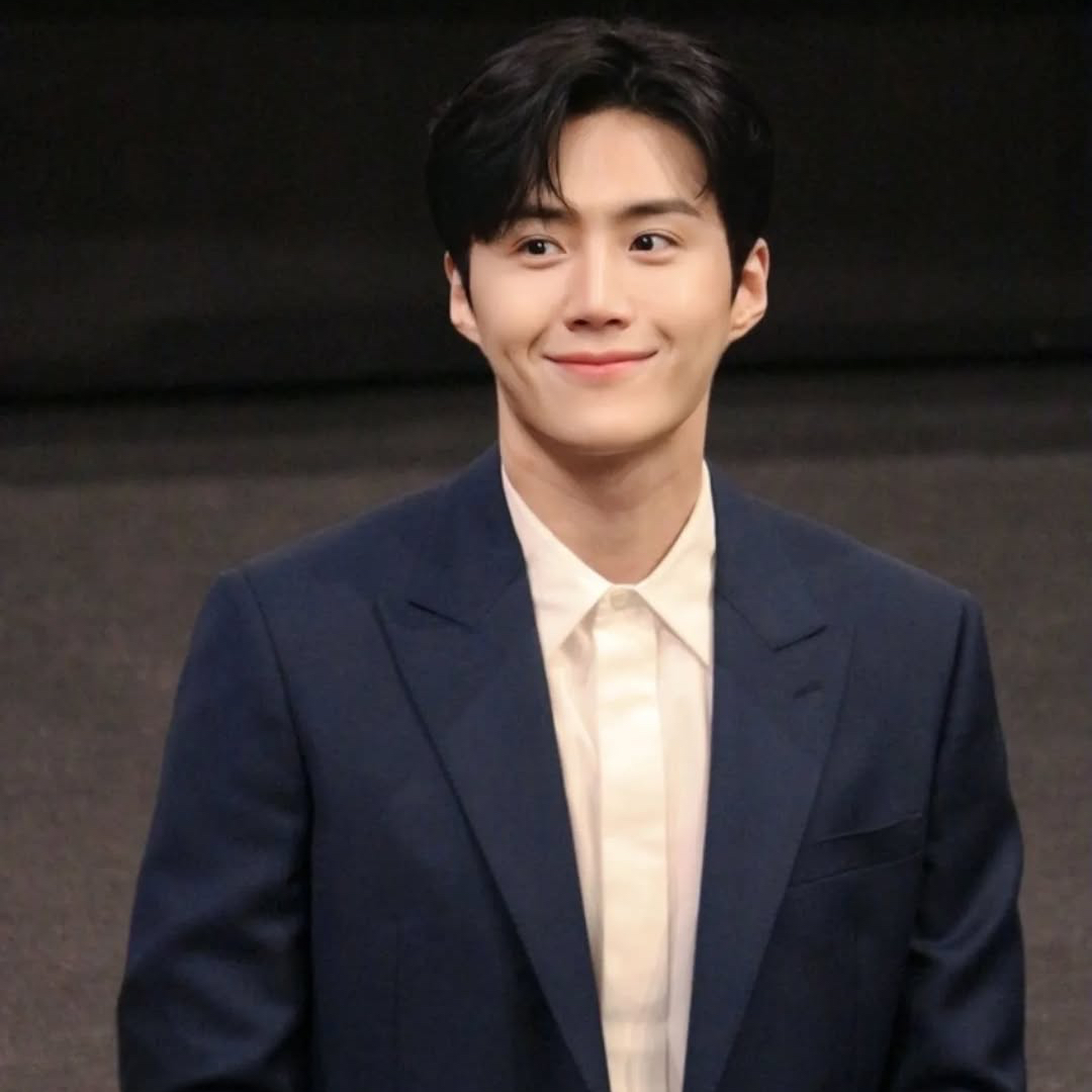 Recent activity shot of Kim Seonho