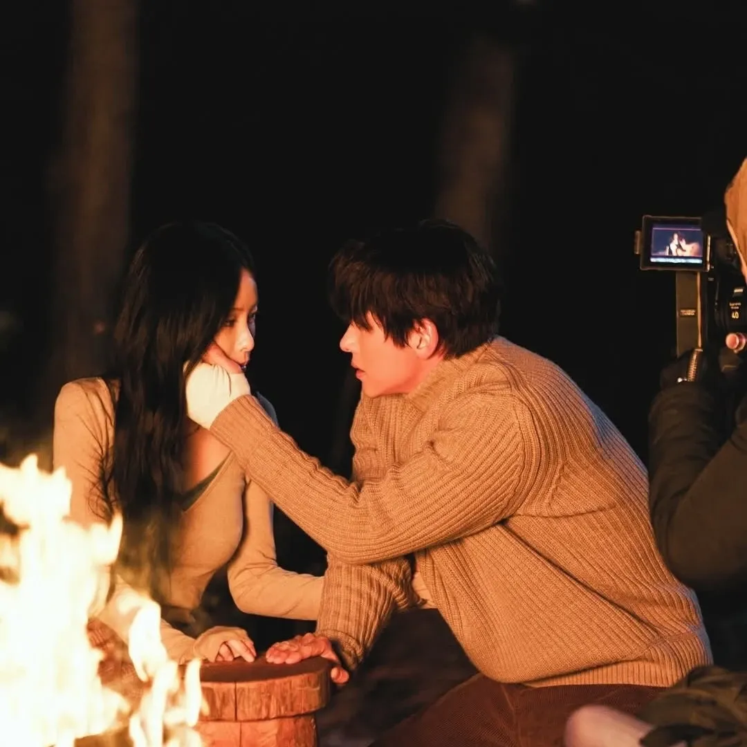 粉丝拍下的池昌旭瞬间