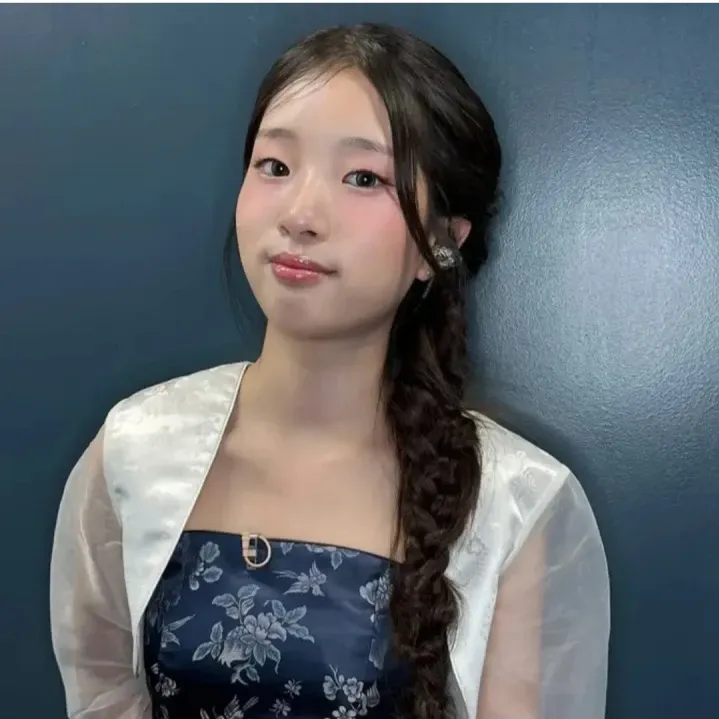 Latest photo of Bin Yeseo