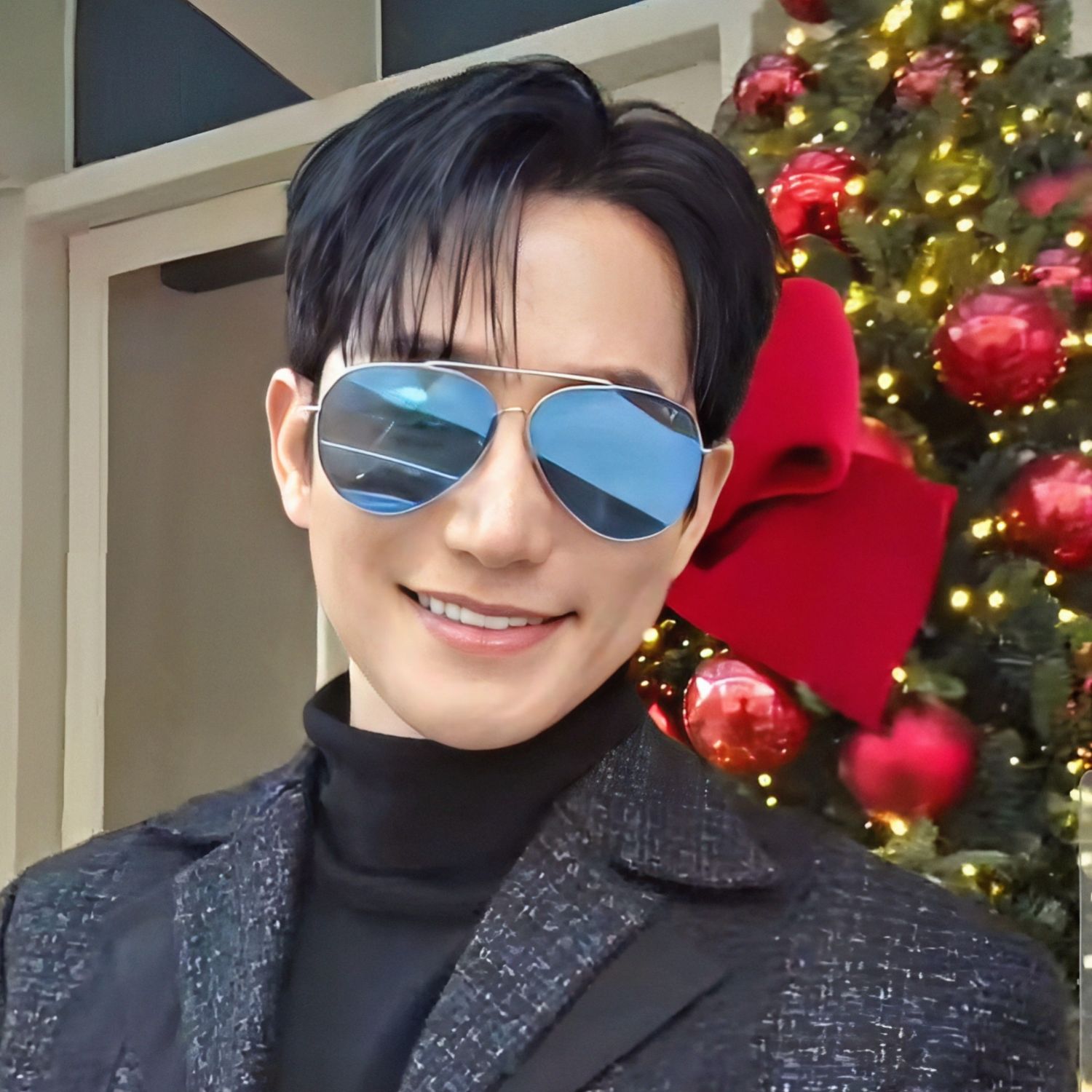 A moment captured by a fan of Park Sihoo