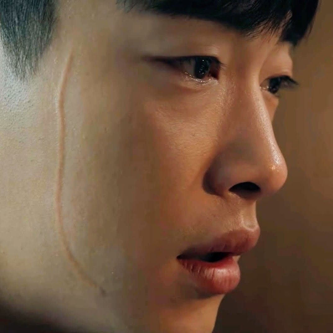 A moment captured by a fan of Woo Dohwan