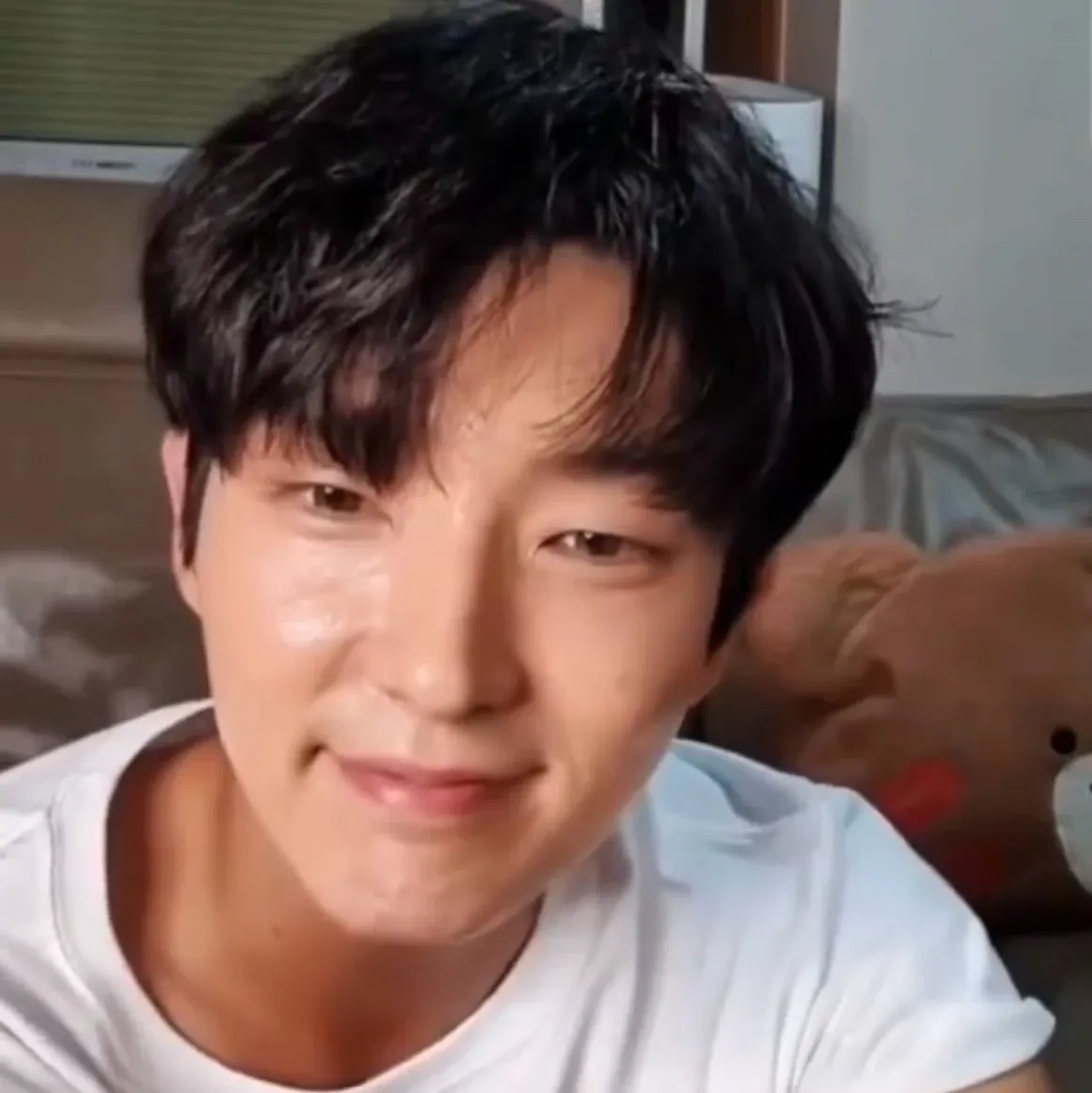 이준기 최근 활동샷