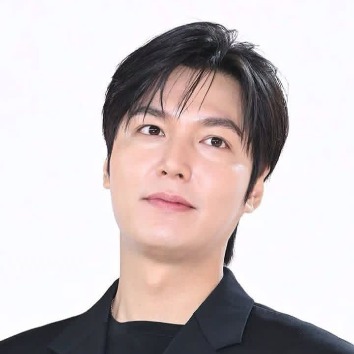 Recent activity shot of Lee Minho