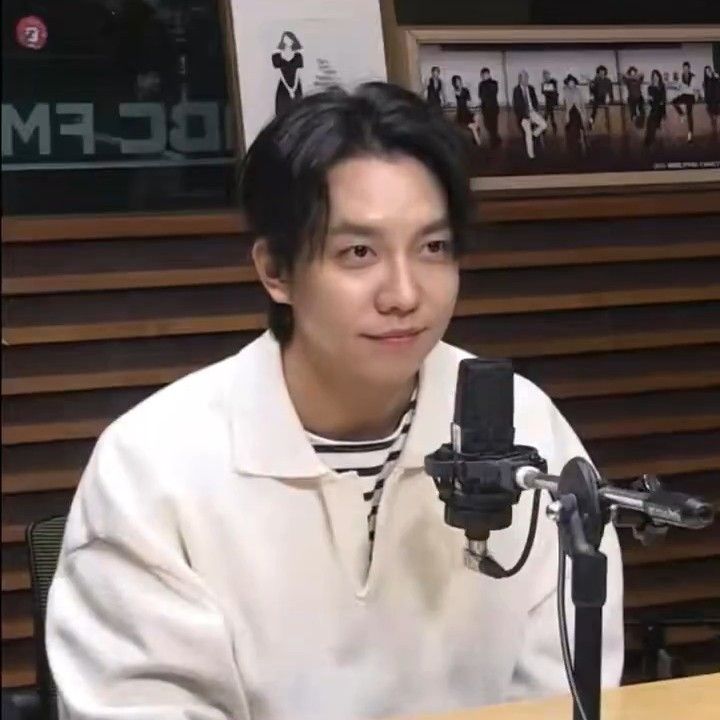 Recent activity shot of Lee Seunggi