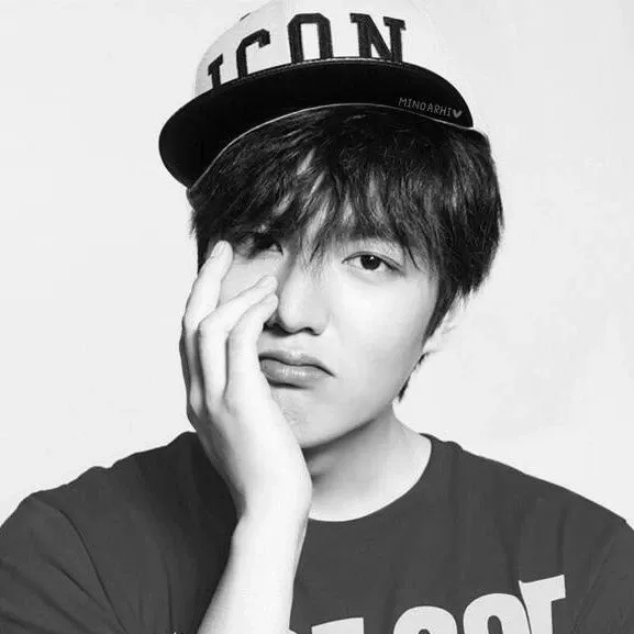 Recent activity shot of Lee Minho