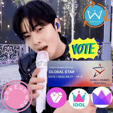 A moment captured by a fan of Cha Eunwoo