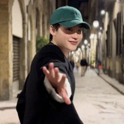 李鍾碩的最新照片