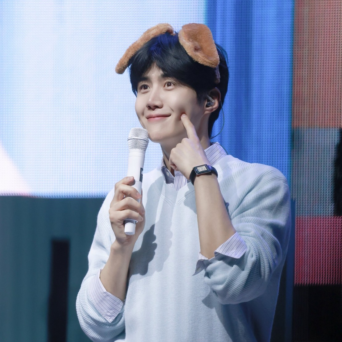 キム・ソンホの最近の活動ショット