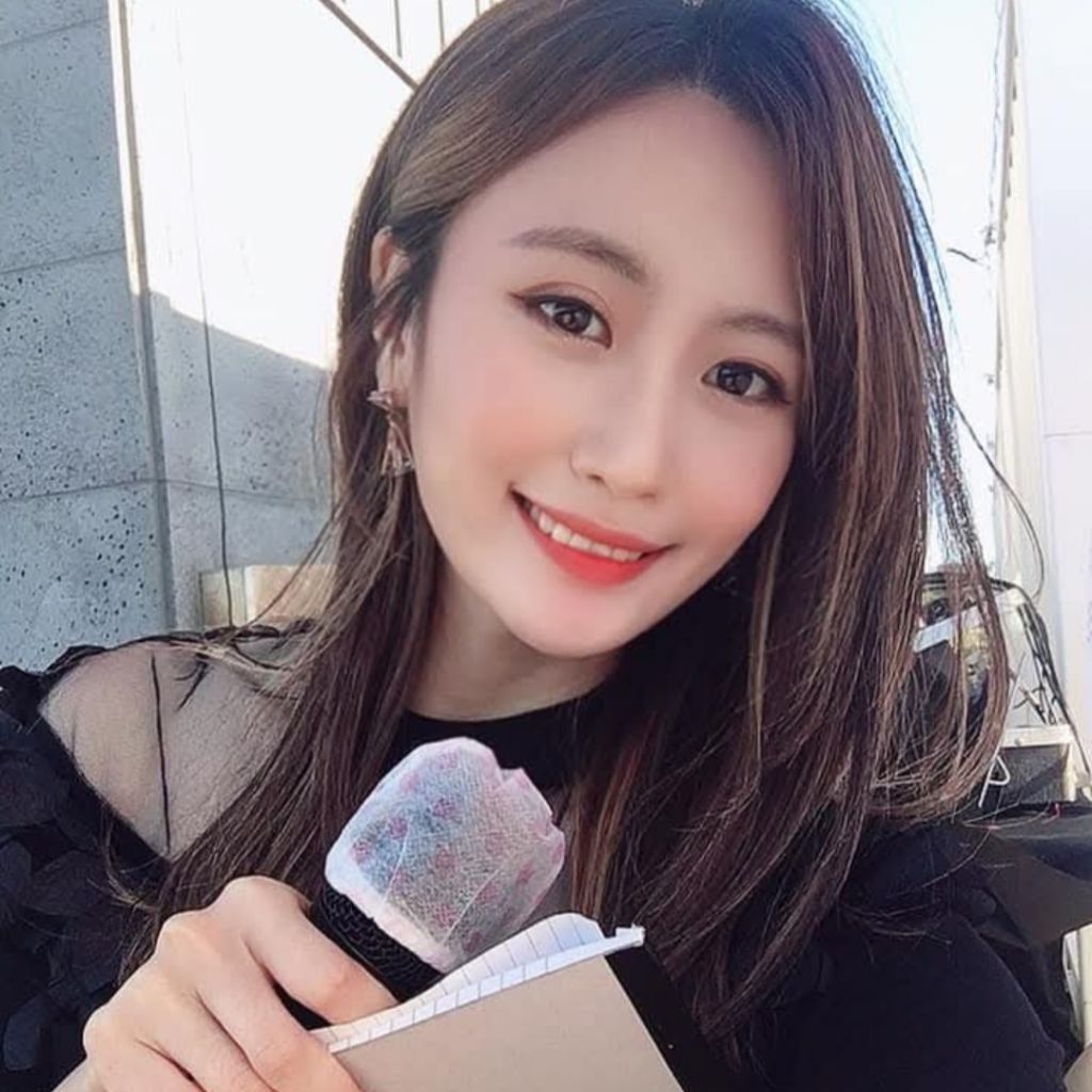 A moment captured by a fan of Gu Sukyung