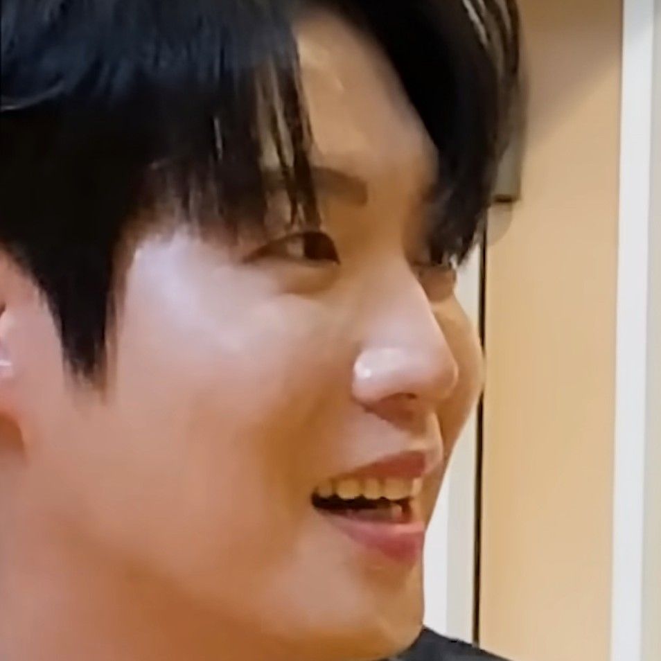 Behind-the-scenes cut of Son Taejin