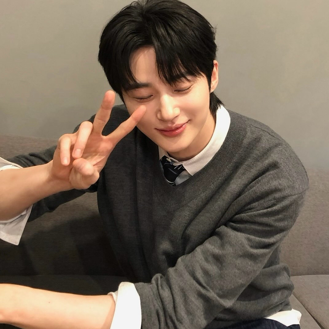 Recent activity shot of Byeon Wooseok