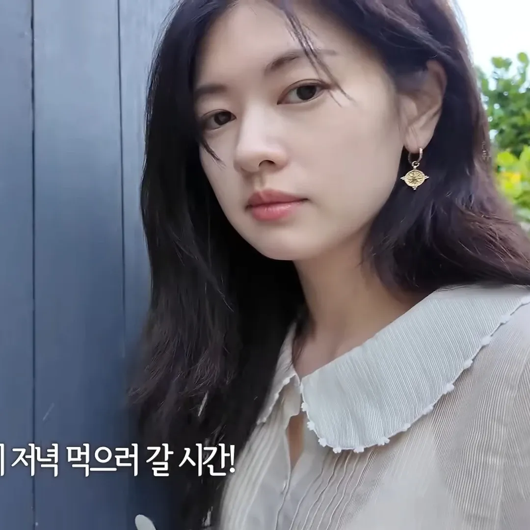 A moment captured by a fan of Jung Somin