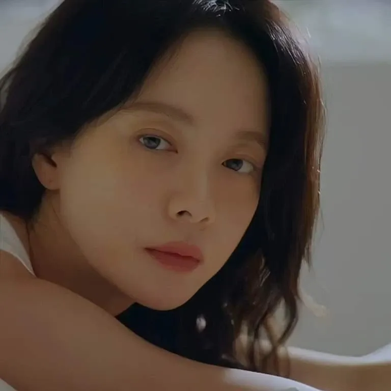 Foto terbaru dari Song Jihyo