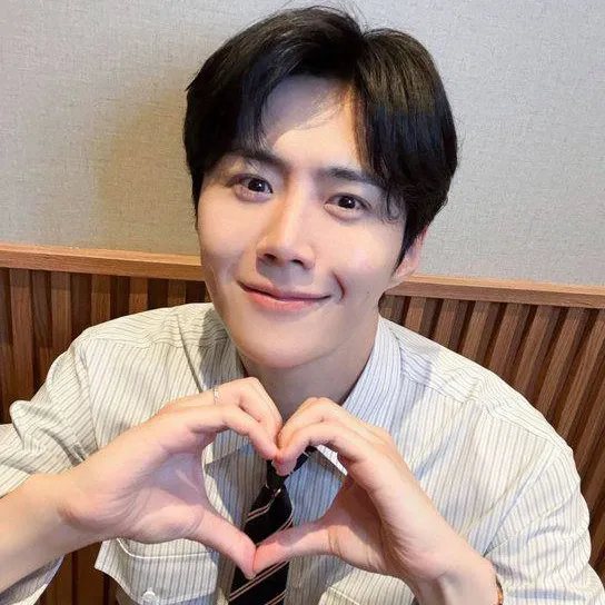 A moment captured by a fan of Kim Seonho