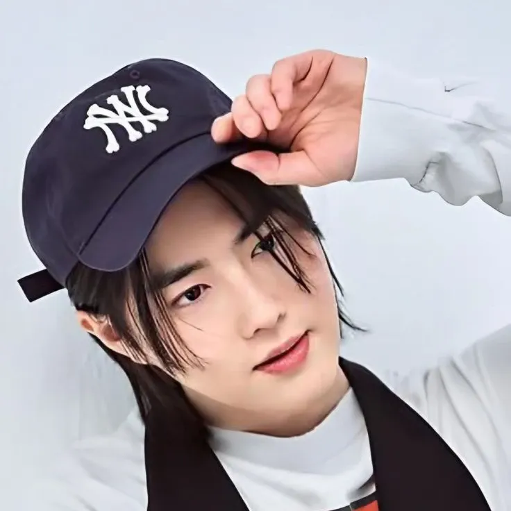 Latest photo of Suho
