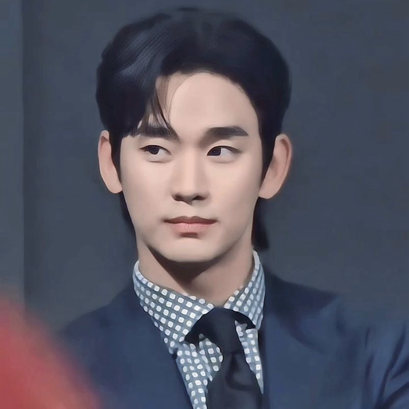 Recent activity shot of Kim Soohyun