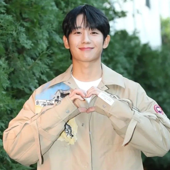 丁海寅的近期活動照