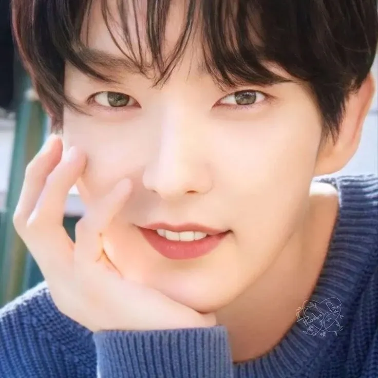 Recent activity shot of Lee Joongi