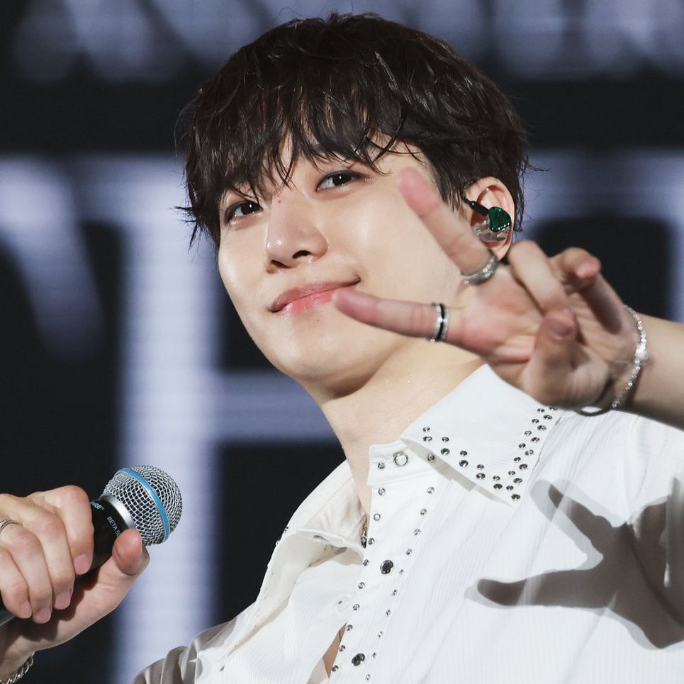 Recent activity shot of Lee Junho
