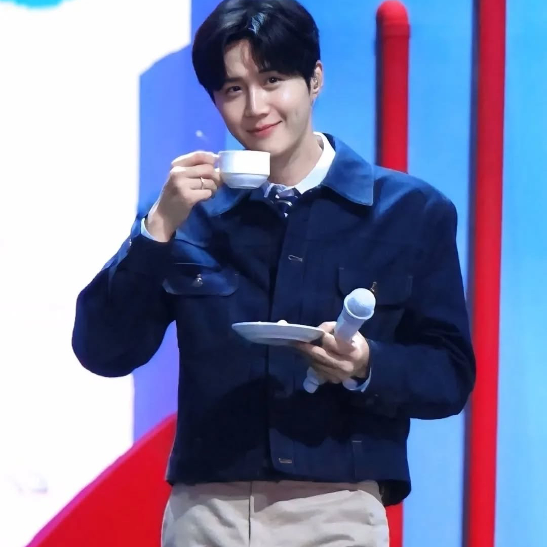 金宣虎的近期活動照