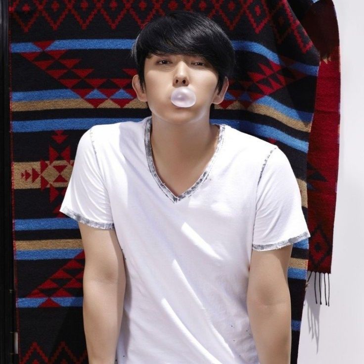 Recent activity shot of Lee Joongi