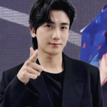 A moment captured by a fan of Park Hyungsik