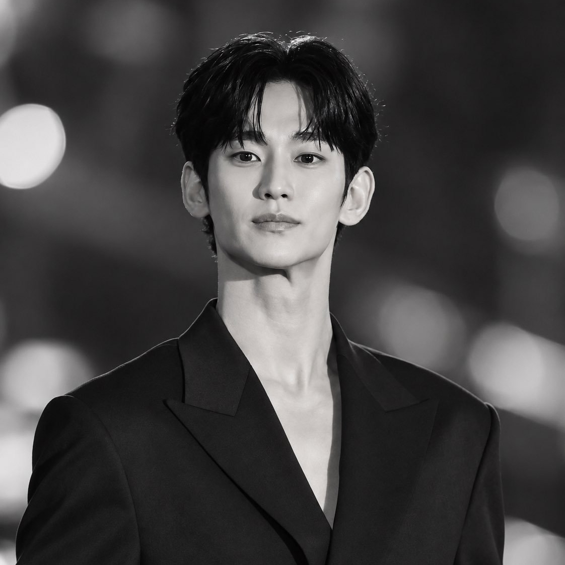 Behind-the-scenes cut of Kim Soohyun
