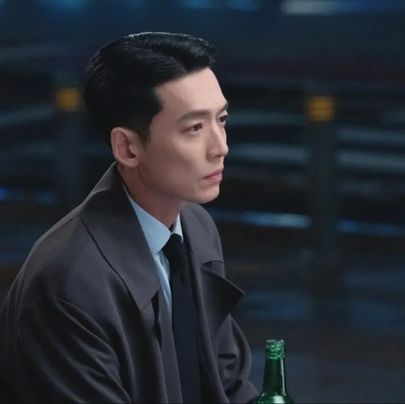 Recent activity shot of Jung Kyungho