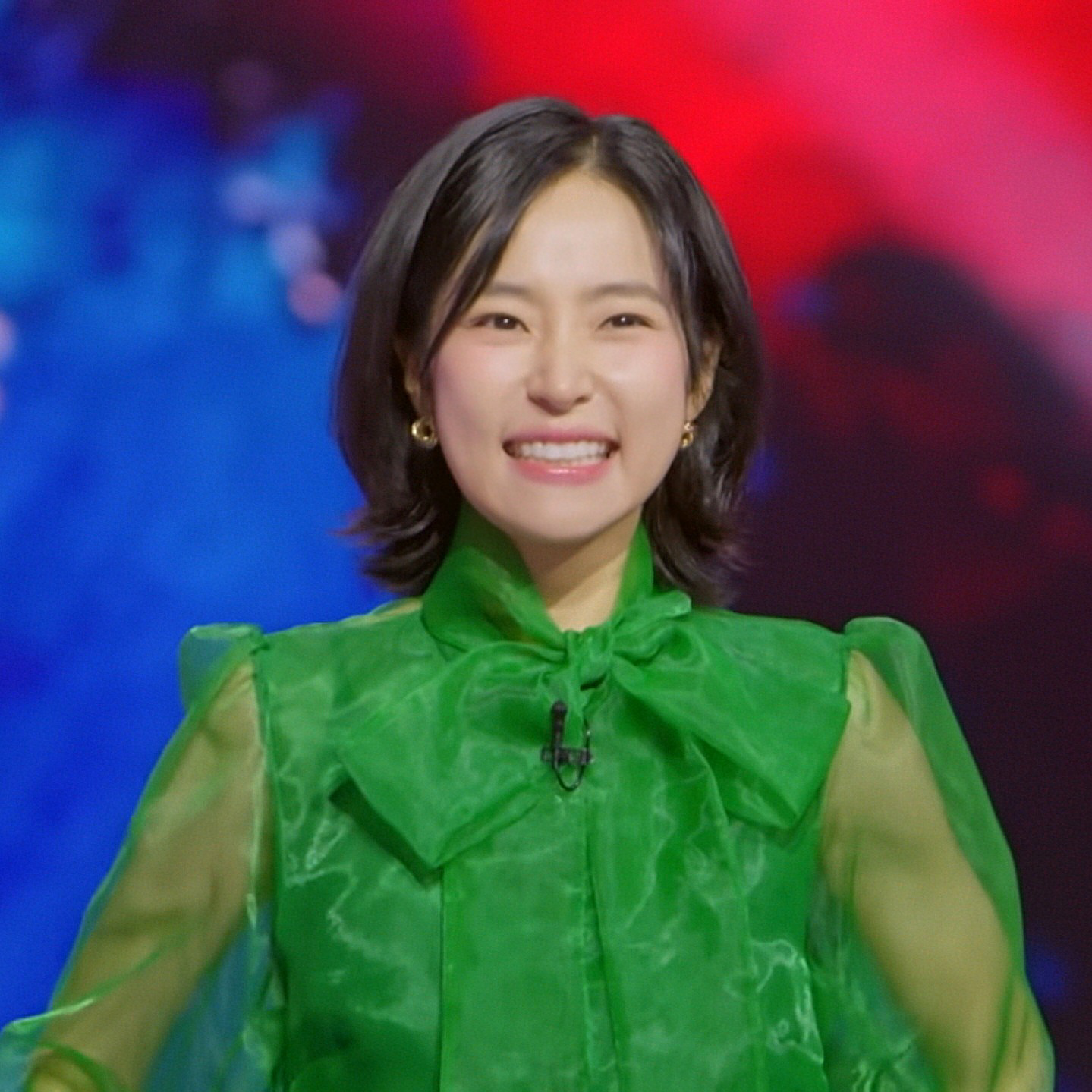 粉丝拍下的洪子瞬间