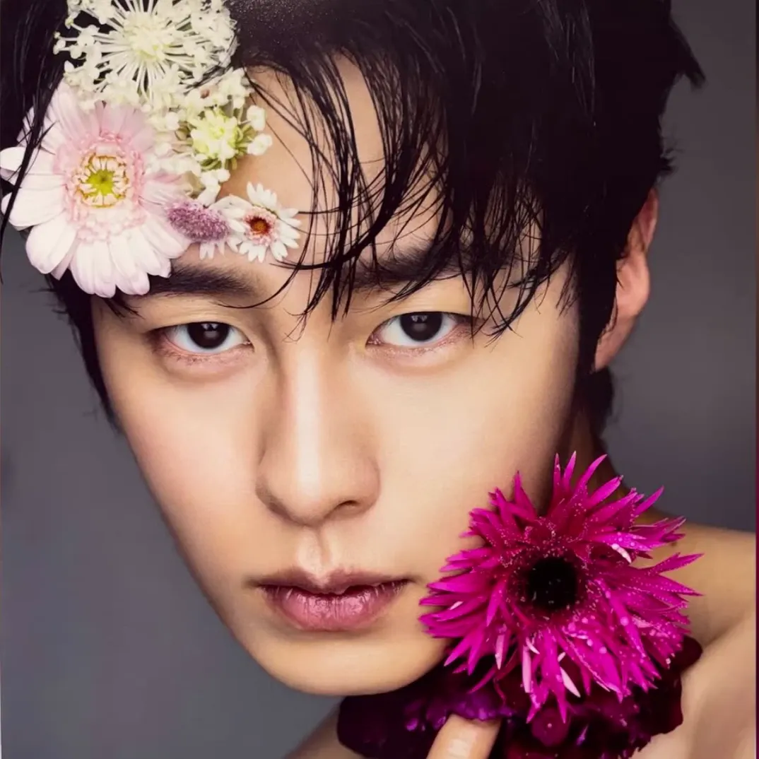 Latest photo of Lee Jaewook