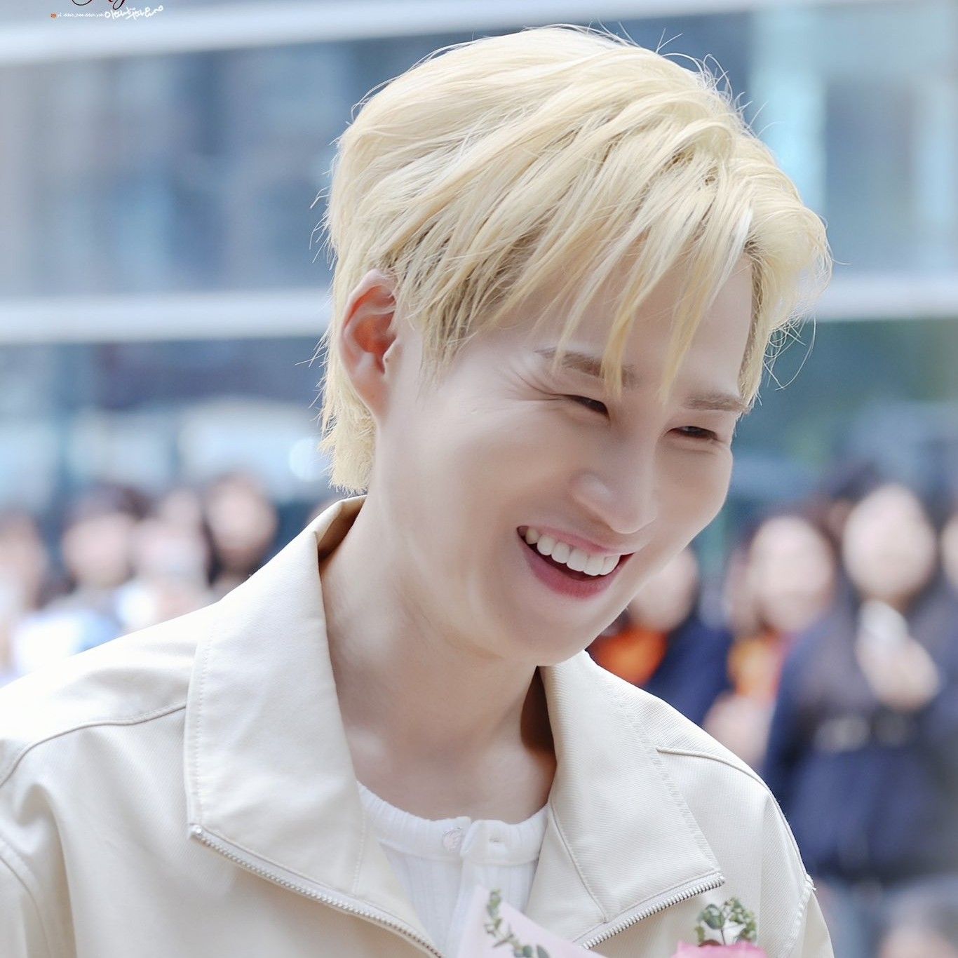 金熙栽的最新照片