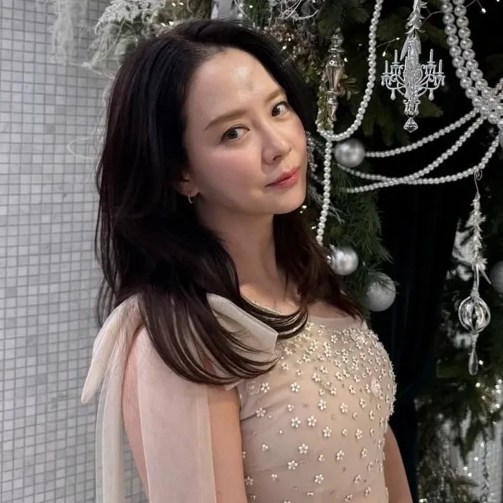 Cuplikan di balik layar dari Song Jihyo