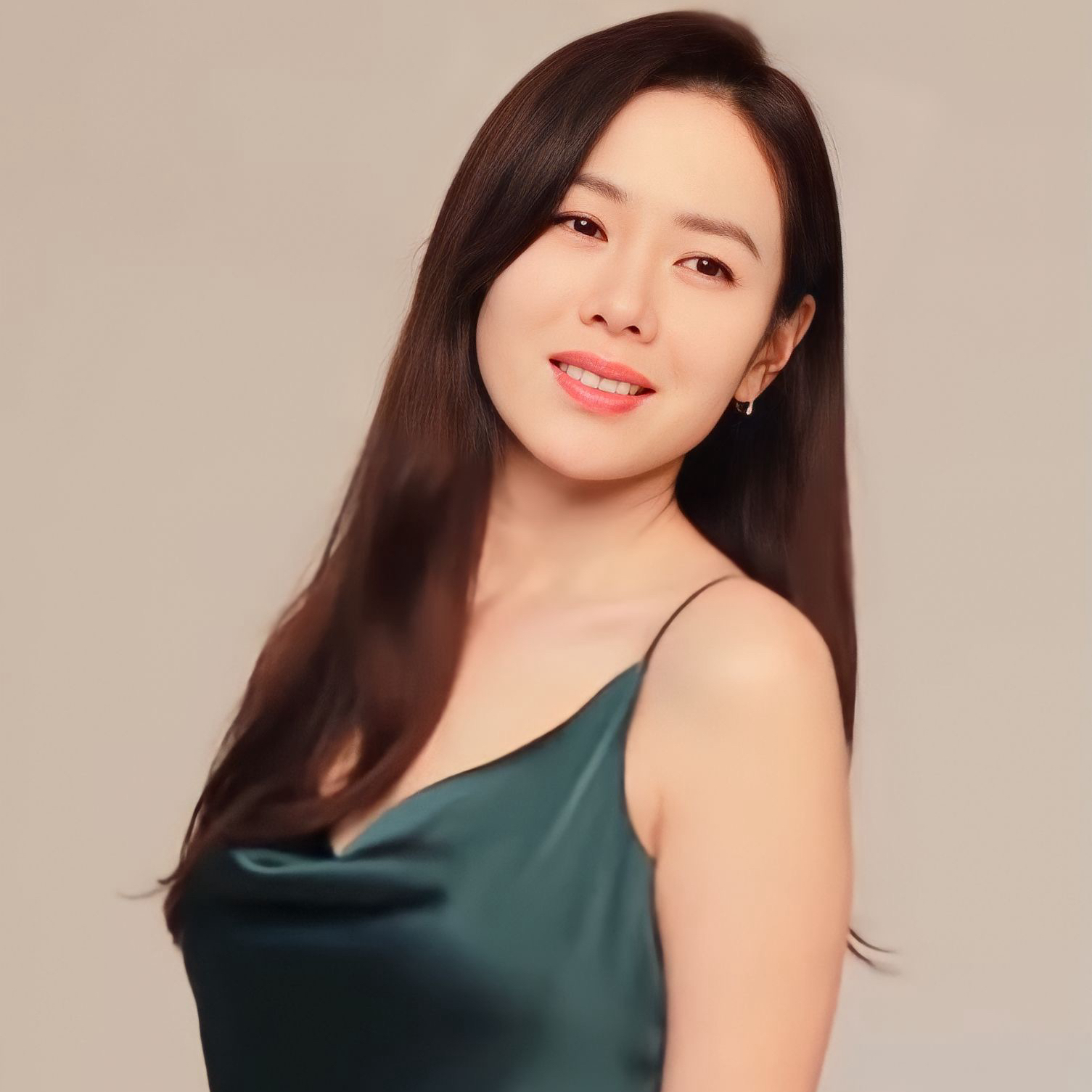 孫藝珍的最新照片