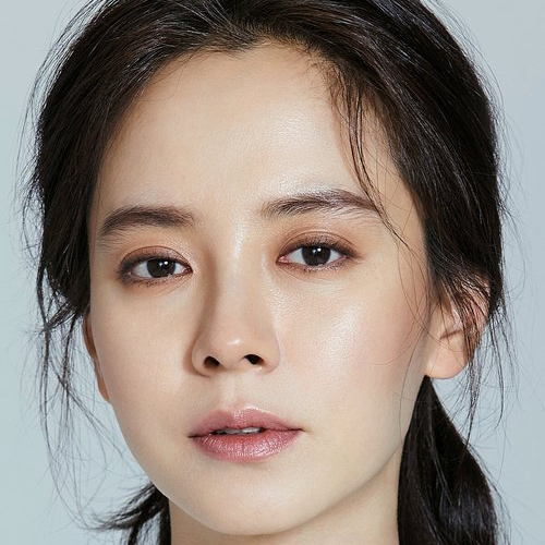 Foto kegiatan terbaru dari Song Jihyo