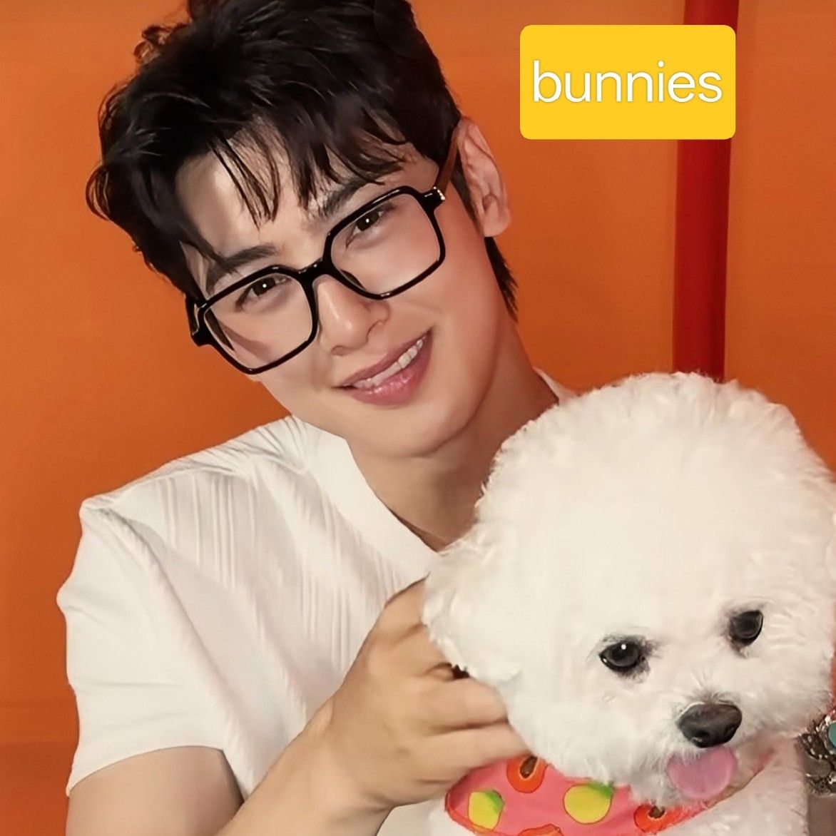 A moment captured by a fan of Cha Eunwoo