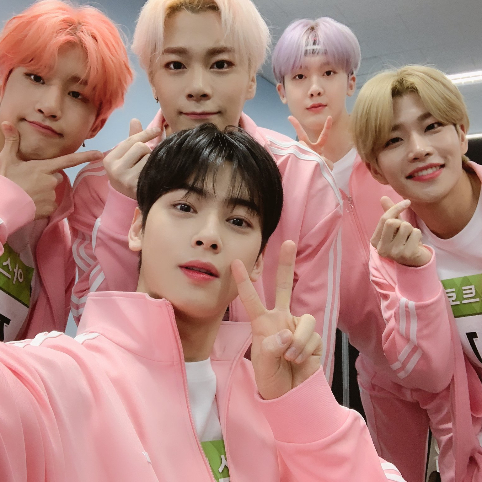 Latest photo of Cha Eunwoo