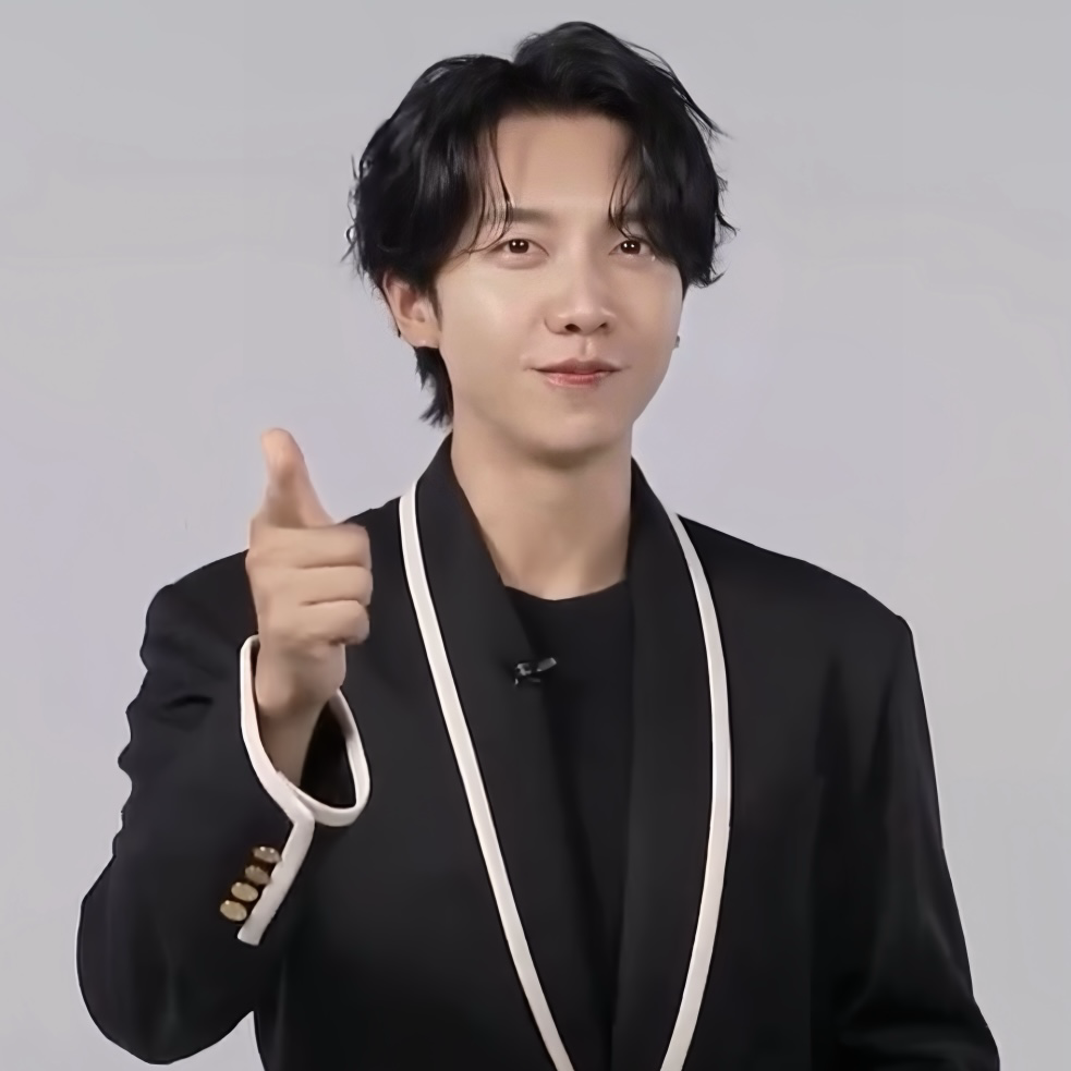 Foto kegiatan terbaru dari Lee Seunggi