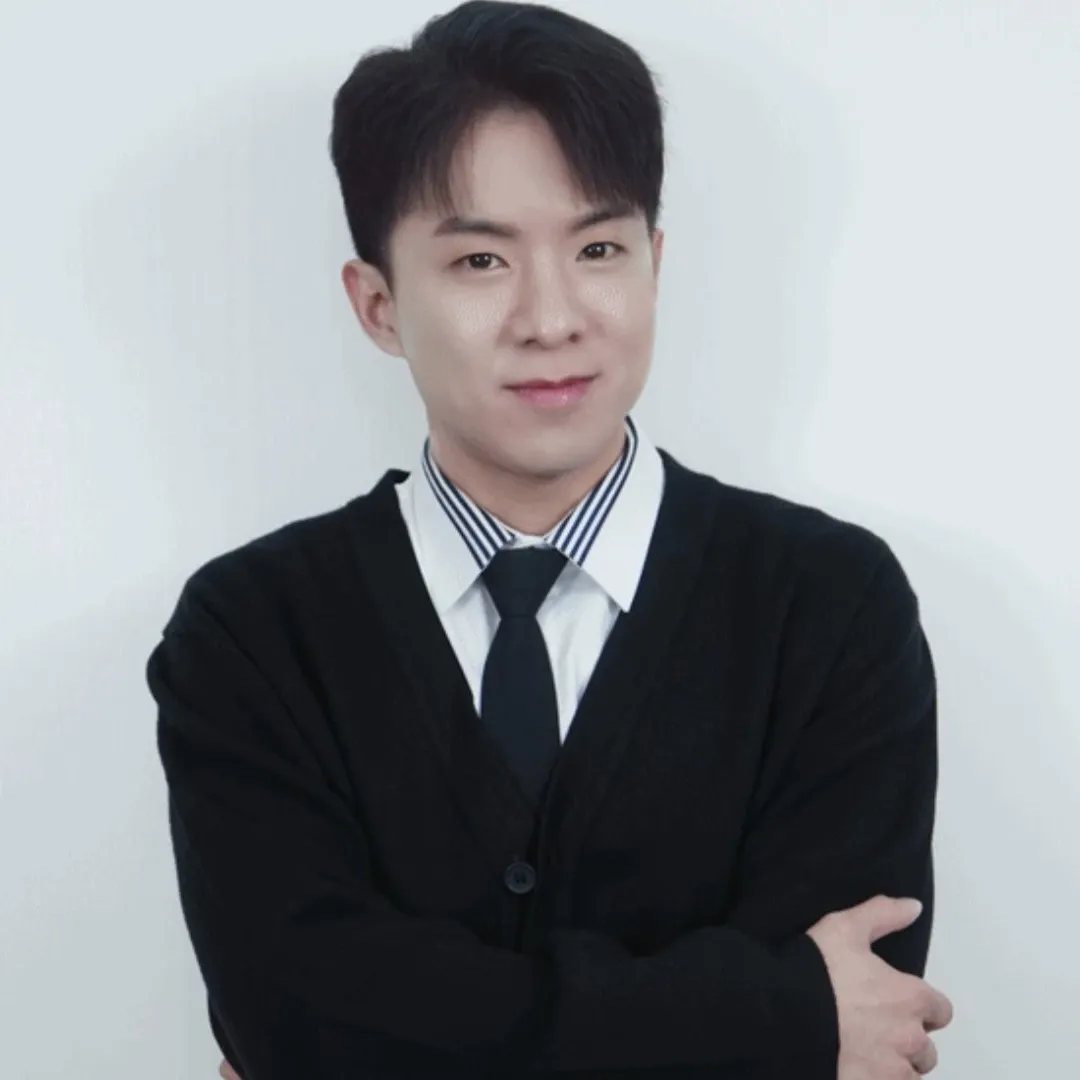 Behind-the-scenes cut of Na Taejoo