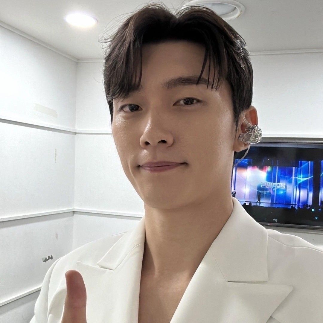 Recent activity shot of Jeon Jonghyeok