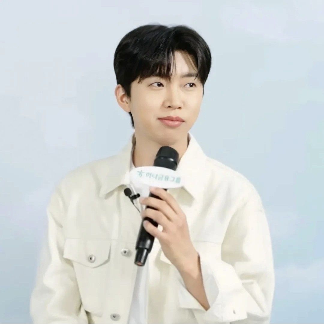 イム・ヨンウンの最近の活動ショット