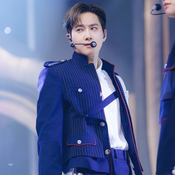 Latest photo of Suho