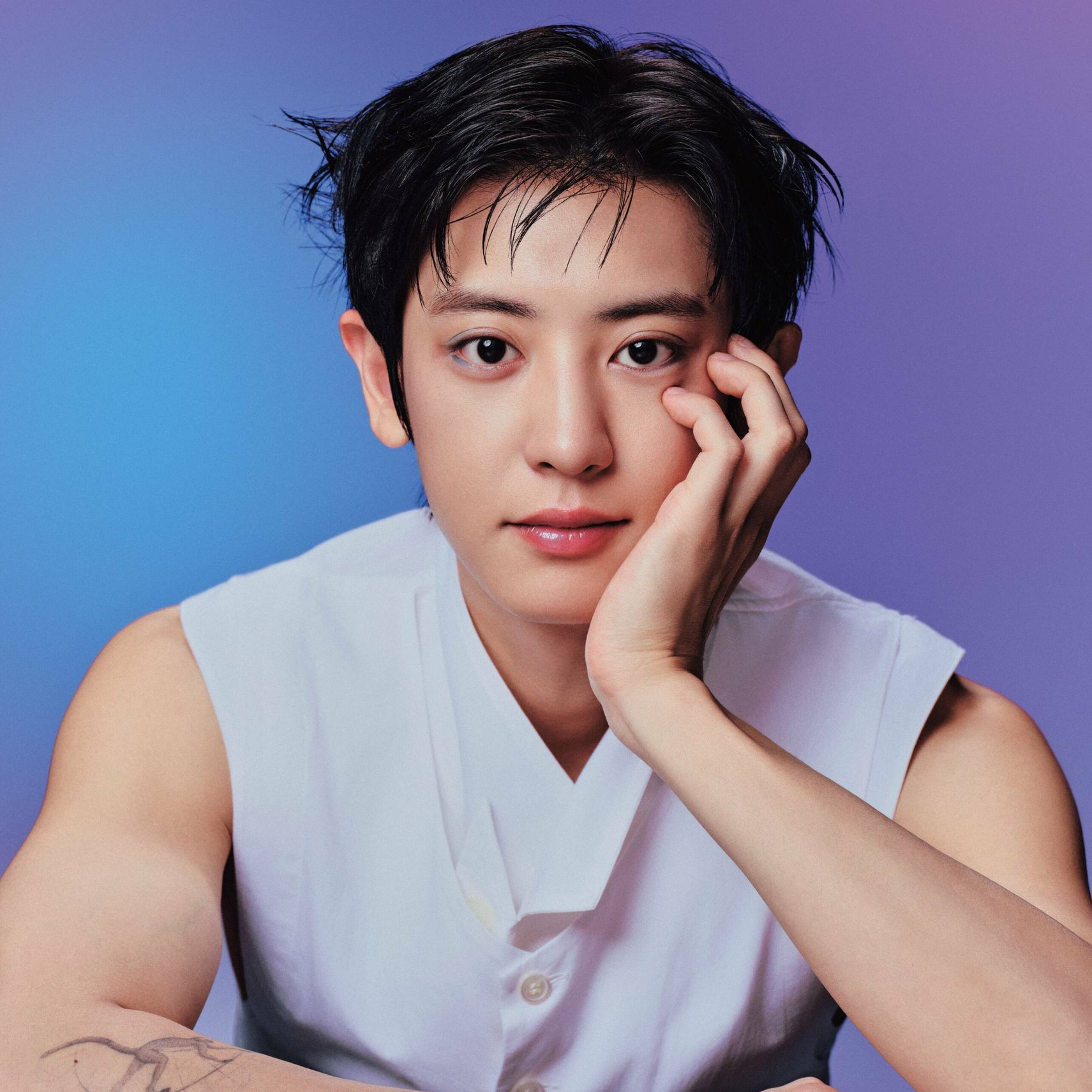 Behind-the-scenes cut of Chanyeol