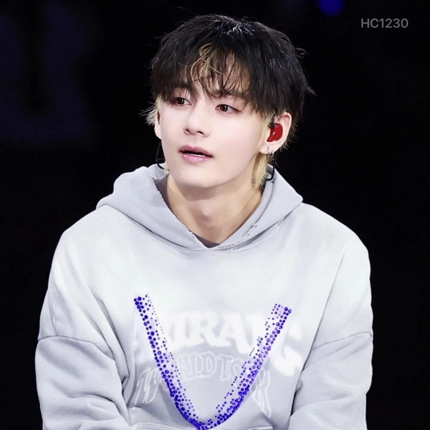 Latest photo of Kim Taehyung (V)