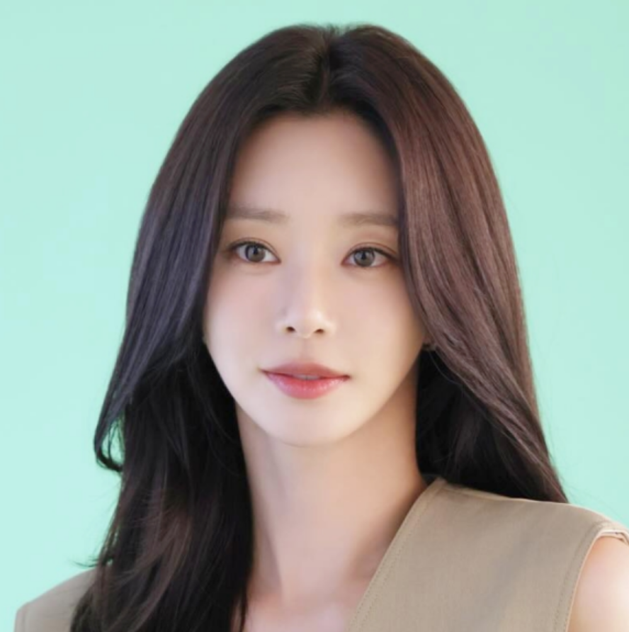 Latest photo of Lee Joobeen