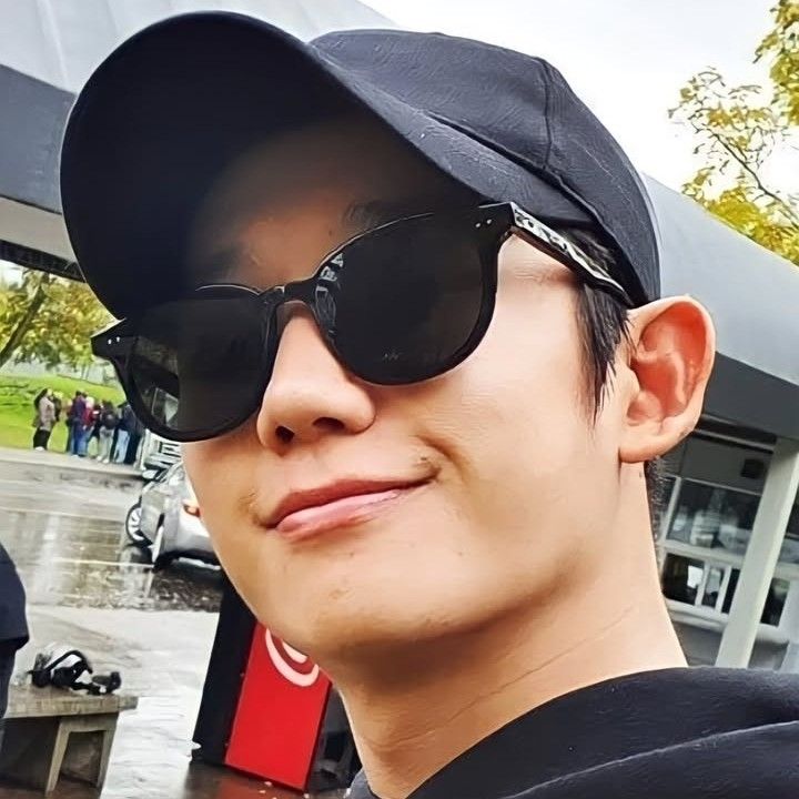 丁海寅的最新照片